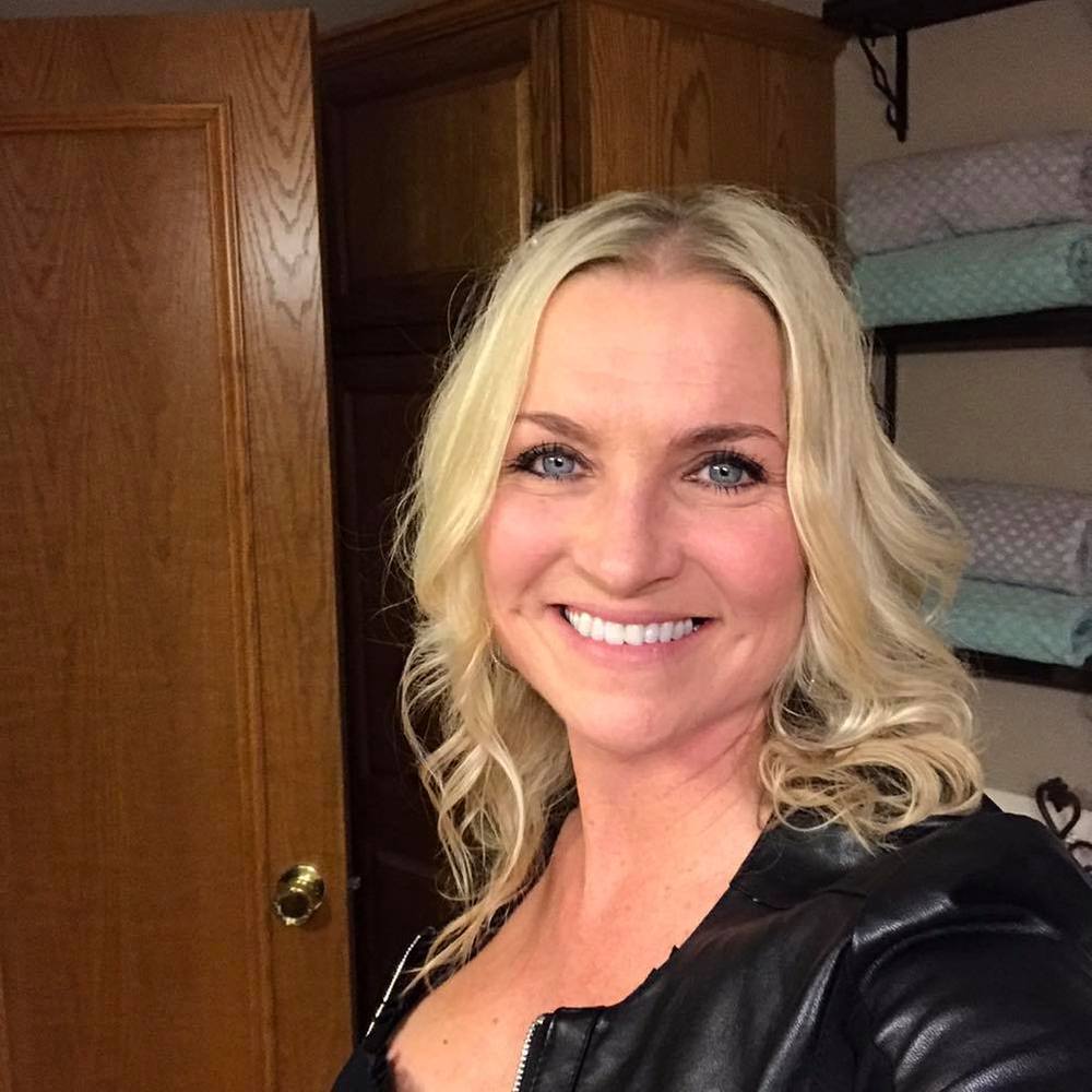 Meet your Posher, Rebecca
